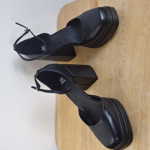 Wild Fable Black Square Toe Platform Block Heels Pumps Ankle Strap Size 8.5 - Picture 4 of 13